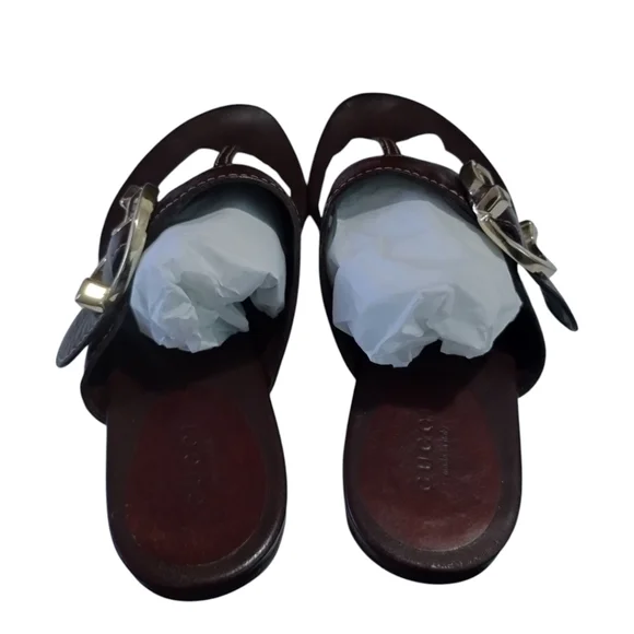 Gucci Buckle Accent Leather Thong Sandals in Burgundy Women's 7B - Picture 3 of 6
